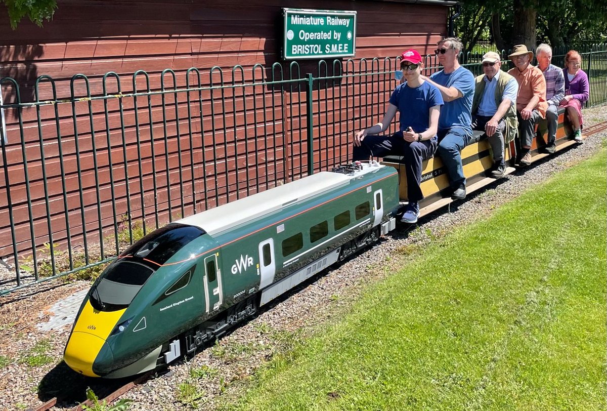 Looking for an affordable treat this weekend? You're welcome at the Ashton Court Railway.  We are open on Sunday 5th & Monday 6th May.  Trains between 12.00 & 17.00.

ashtoncourtrailway.org

#ashtoncourtrailway, #miniaturerailway, #modelengineering, #visitbristol, #bestofbristol