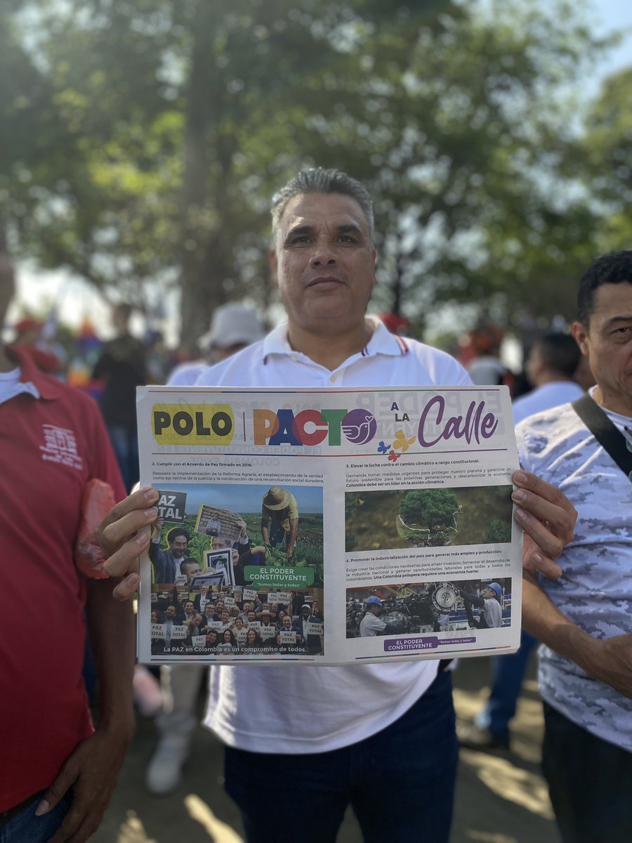 Hoy salimos a las calles a demostrar que creemos en el  Gobierno del Cambio. 

¡Vamos Colombia! 🇨🇴 

#ValleDelCauca #pactoshistórico #HectorOsorioDiputado
