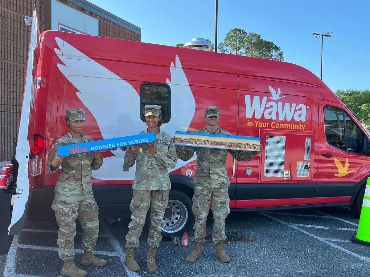 Celebrating our expansion in Coastal Georgia by honoring everyday heroes @USAGStewartHAAF in Hinesville and breaking ground in Pooler with our friends at @The_USO and @SOGAchampions!