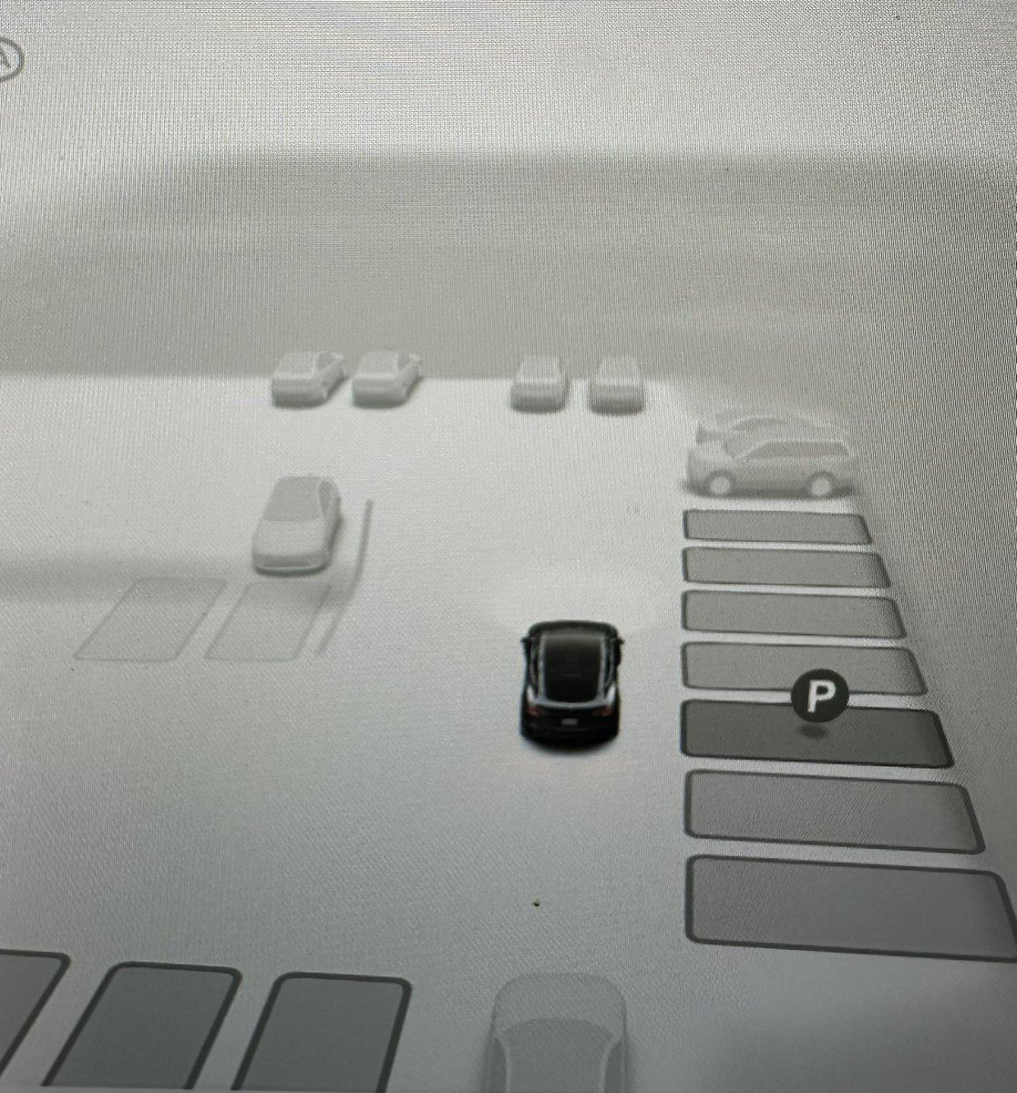 FSD V12.3.6 Supervised

회사 주차장에서
주차할 곳 고르라고 옵션을 쫘악 보여주는데 
선택장애 올 뻔 😂