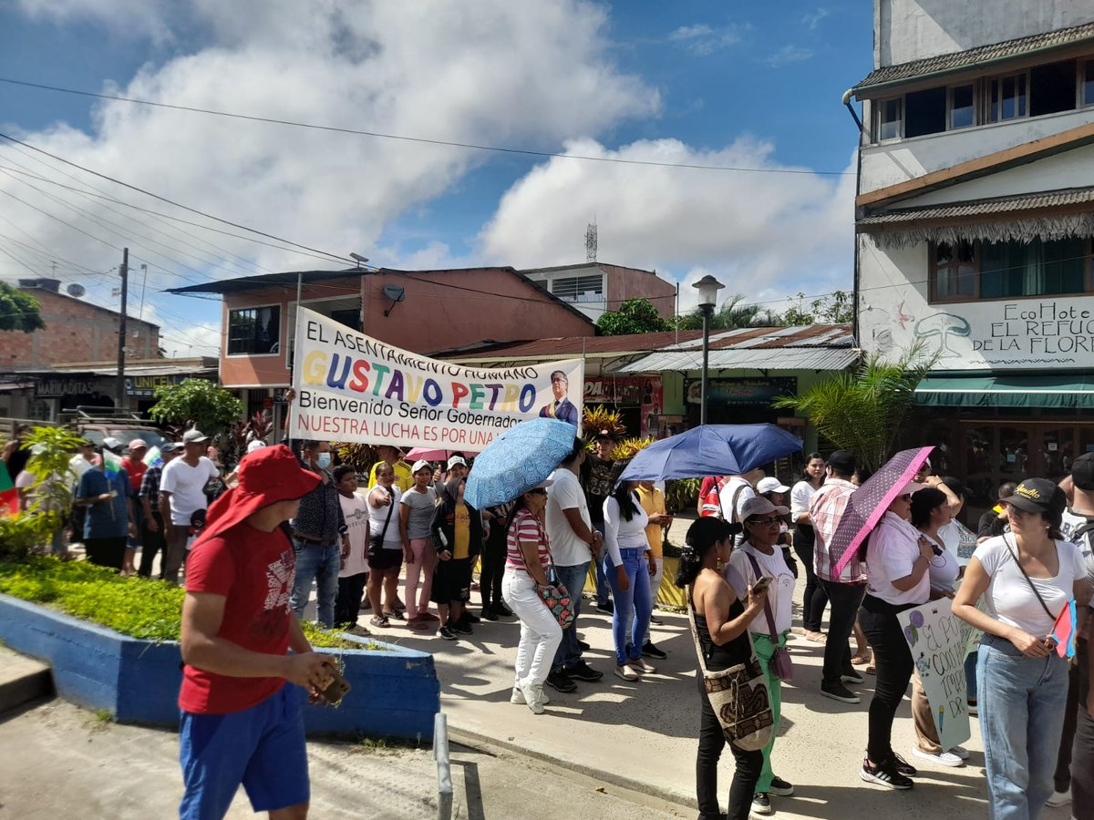 Así se vivió la marcha de este #1deMayo en Leticia #Amazonas. 

Por el primer gobierno ambientalista de Colombia 🇻🇪

¡En todo el país se dio ejemplo! #LeMarchoAlCambio
