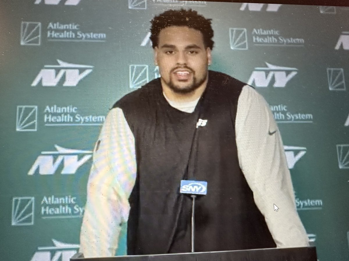 G Alijah Vera-Tucker, returning from Achilles surgery, said he’s running, cutting and doing some O-line drills. He said he’s “definitely on pace for a good start to the season,” though he wouldn’t give an exact timetable. He said it “feels kind of comforting” to be settling in at…