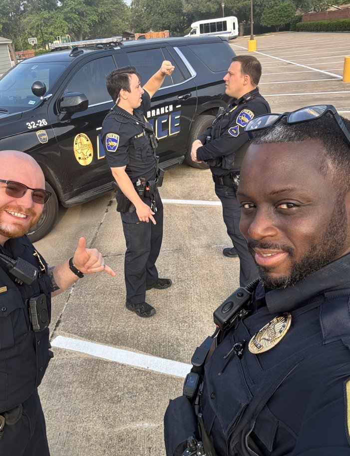 How did FBPD celebrate May Day?
A few of our police trainees learned all about the world of SFSTs from some of our PTOs!
They mastered the art of 'Walking the Line' like Johnny Cash and nailed their eye-tracking exercises!
#farmersbranch #policetraining