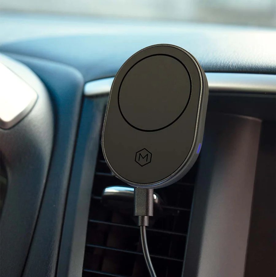 This MagSafe Wireless Car Charger Air Vent Mount (Version 2.0) keeps my iPhone 15/14/13/12 secure and charged on the go. Love the clean look and easy one-handed operation. #magsafe #wirelesscharging #carmount #iphonecase #apple #driving #convenience #tech #gadgets #getorganized