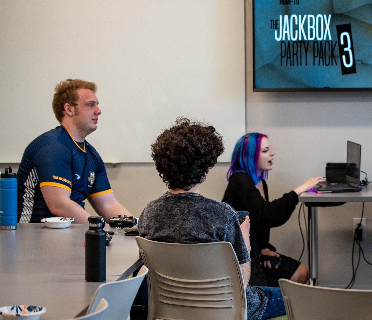 Marquette Esport's LAN Party happened last Saturday. Starting with several matches of Mario Kart, before a switch to games of Jack Box. We hope to see you all again next semester. For those of you graduating, thank you for being a part of the club!