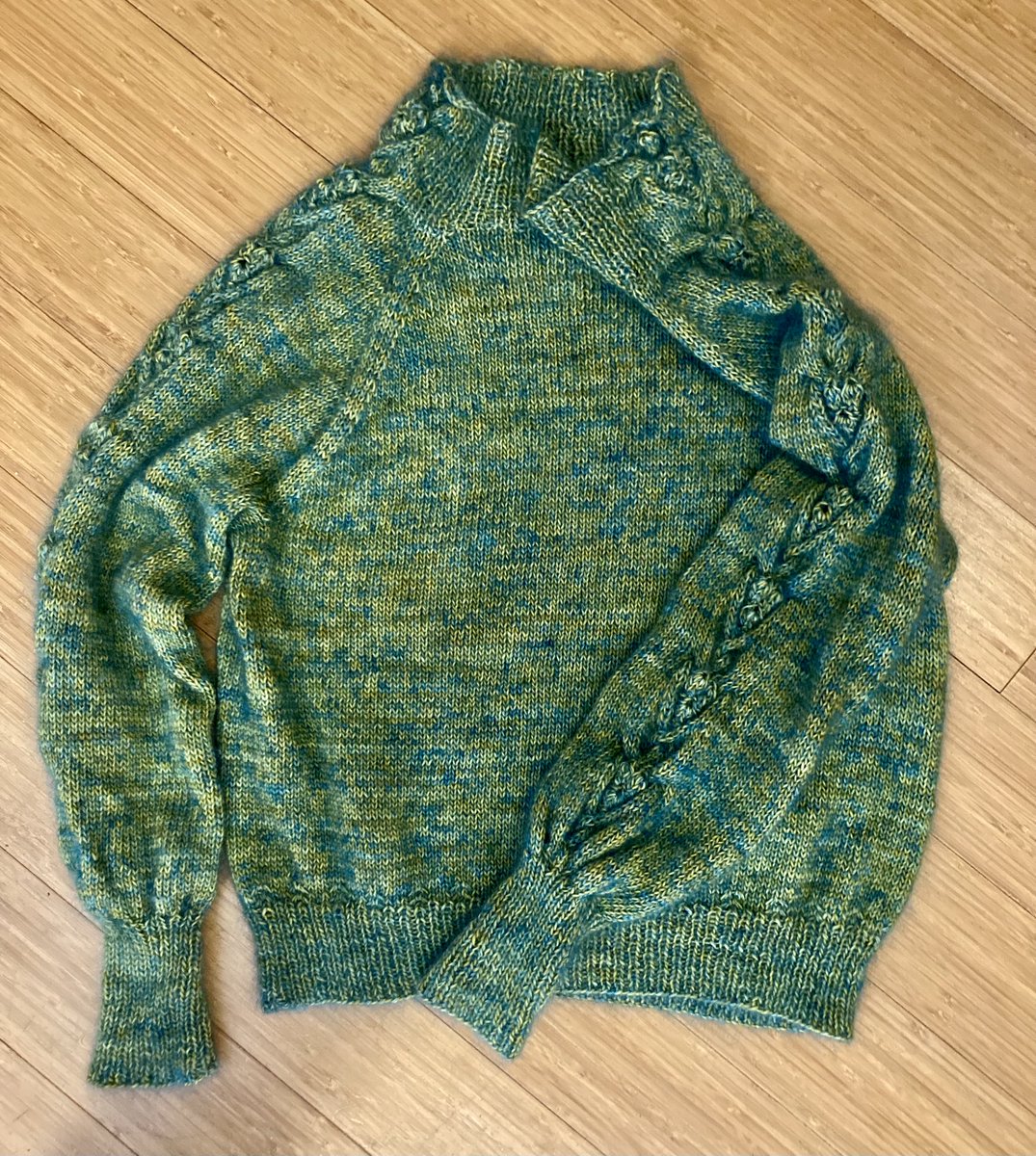 Hey lovelies of #knittingtwitter ....... I finished! Still in love with the cables and the colour and it's very soft as well.