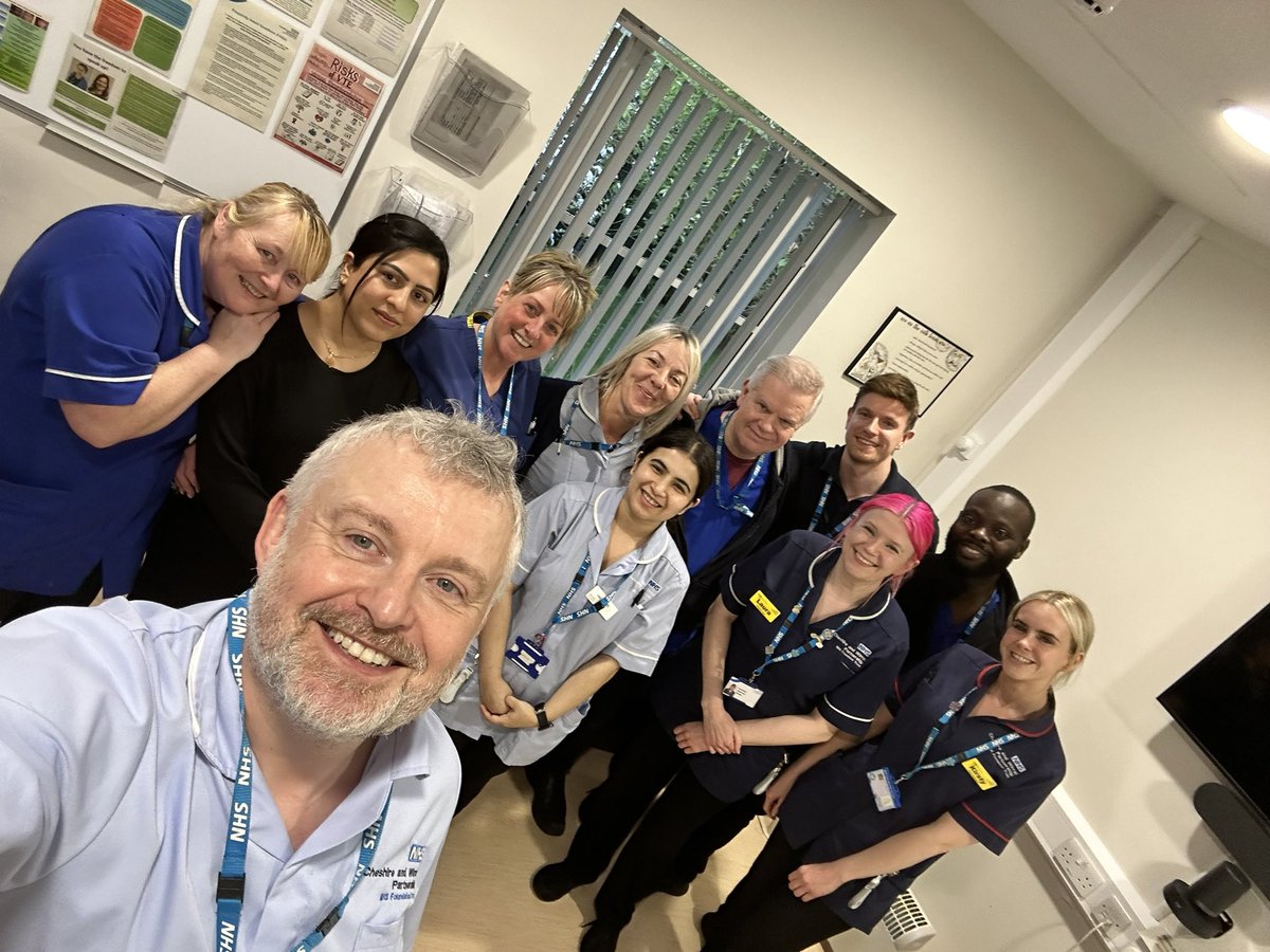 A big thank you to everyone from @cwpnhs Silk Ward for supporting my shift today. Humbling and a privilege to be alongside you and see you in action. So impressed with the care and skill shown and thank you for the frank conversations about improvement opportunities.