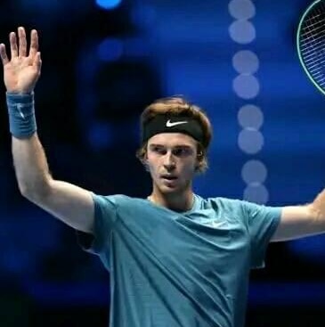 Breakfast briefing. Russian Rublev rolls over Alcaraz to end Spaniard's Madrid Open title defence tinyurl.com/4mvuv9zv