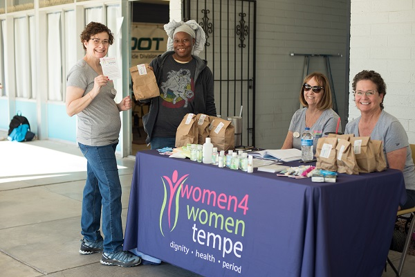AzCities's tweet photo. 📍@Tempegov "Nearly 120 unsheltered individuals and families received help at last week's Project Connect, a one-day event designed to assist those in need with life-changing resources.”
https://t.co/iIEYdinoWr https://t.co/UMEHydkzgH