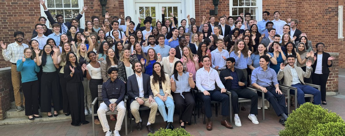 T-10 to the 2024 BME Capstone Symposium! We just checked the annual class portrait of the prelaunch list. @UVAEngineers