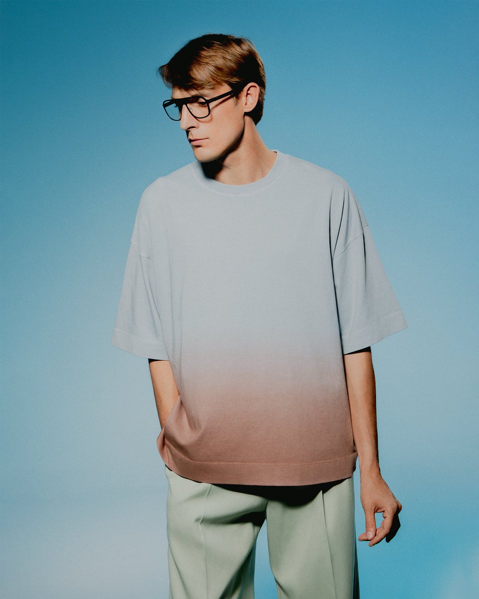 OVVOoptics's tweet image. Looking for a style refresh? Check out OVVO Optics Style 6007 in black matte. Sleek, durable, and perfect for any setting. Find your new go-to frames today at ovvooptics.com. #StyleRefresh #OVVOEyewear