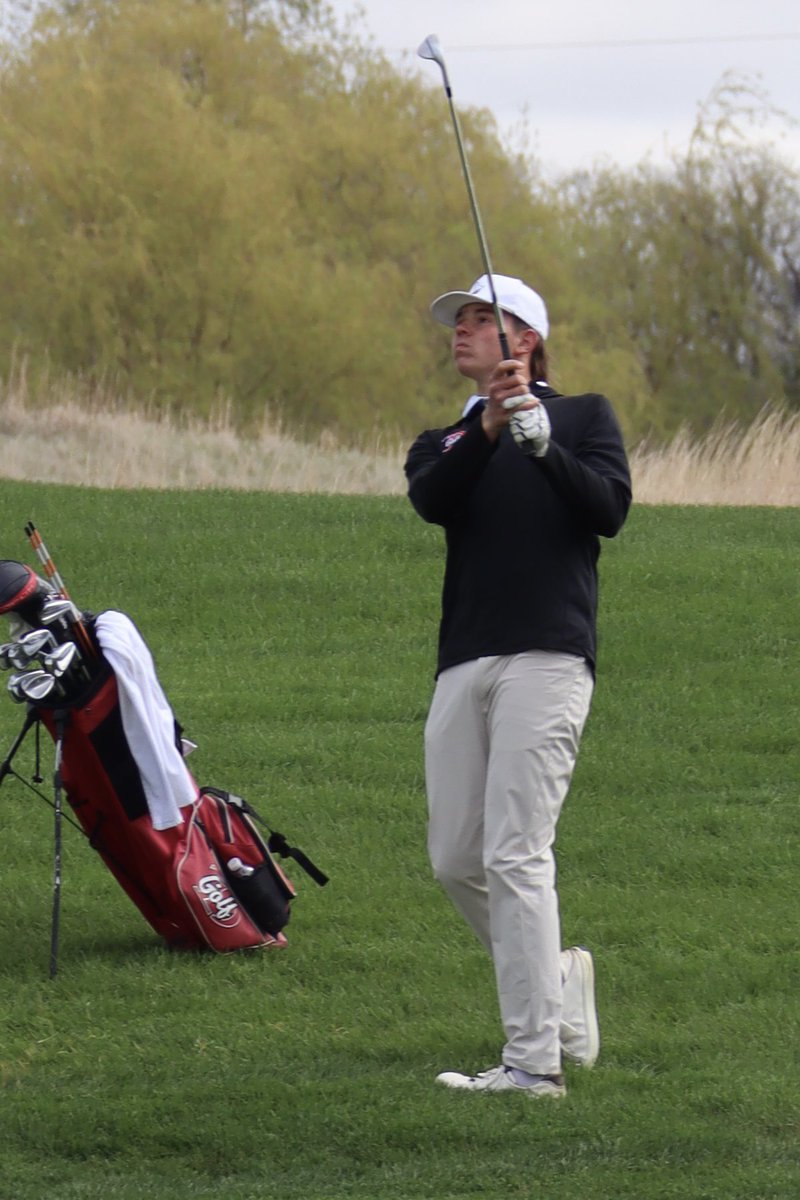 CarrieTobkin's tweet photo. Day 2 Border Battle at Troy Burne Golf Club in Hudson, Wisc.  Great job Laker Boys Golf with a 4th place finish among a tough field of teams!  @cooperkanthak https://t.co/RtRtRFgyvz