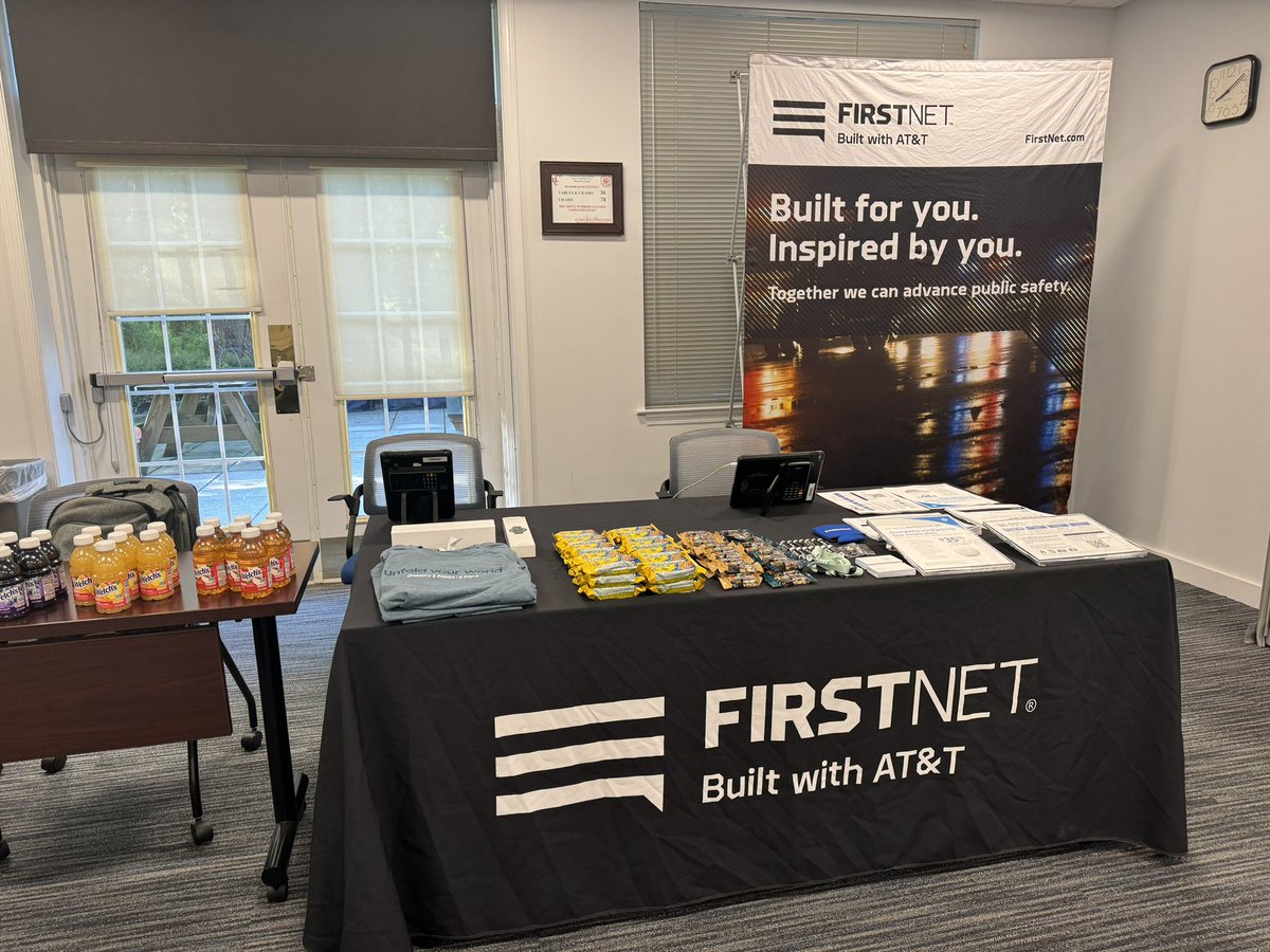 Norma Perez (@175norma) on Twitter photo Thank you to Howard County Fire & Rescue for having us🧯
A successful day & a great time ✅
Can’t wait for what’s to come!
Thank you <a href="/AricCarney/">Aric Carney</a> !!
& to the Samsung team <a href="/OG_SAMSUNG_LADY/">Pennye Pinckney</a> <a href="/Phythemodel/">Phy</a> for the support💙
<a href="/QueenGoat_BC/">Anya Y.</a> <a href="/MissesJones704/">Jasmine Jones</a> <a href="/Bh7316/">Brittany Harrison</a> <a href="/404girl/">Betsy Francis</a>
#FirstNet Thank you to Howard County Fire & Rescue for having us🧯
A successful day & a great time ✅
Can’t wait for what’s to come!
Thank you <a href="/AricCarney/">Aric Carney</a> !!
& to the Samsung team <a href="/OG_SAMSUNG_LADY/">Pennye Pinckney</a> <a href="/Phythemodel/">Phy</a> for the support💙
<a href="/QueenGoat_BC/">Anya Y.</a> <a href="/MissesJones704/">Jasmine Jones</a> <a href="/Bh7316/">Brittany Harrison</a> <a href="/404girl/">Betsy Francis</a>
#FirstNet