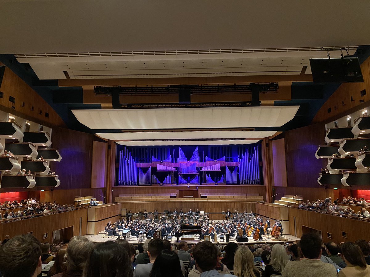 Great performance tonight of Messiaen’s Turangalîla symphony by the @RCMLondon at the @southbankcentre