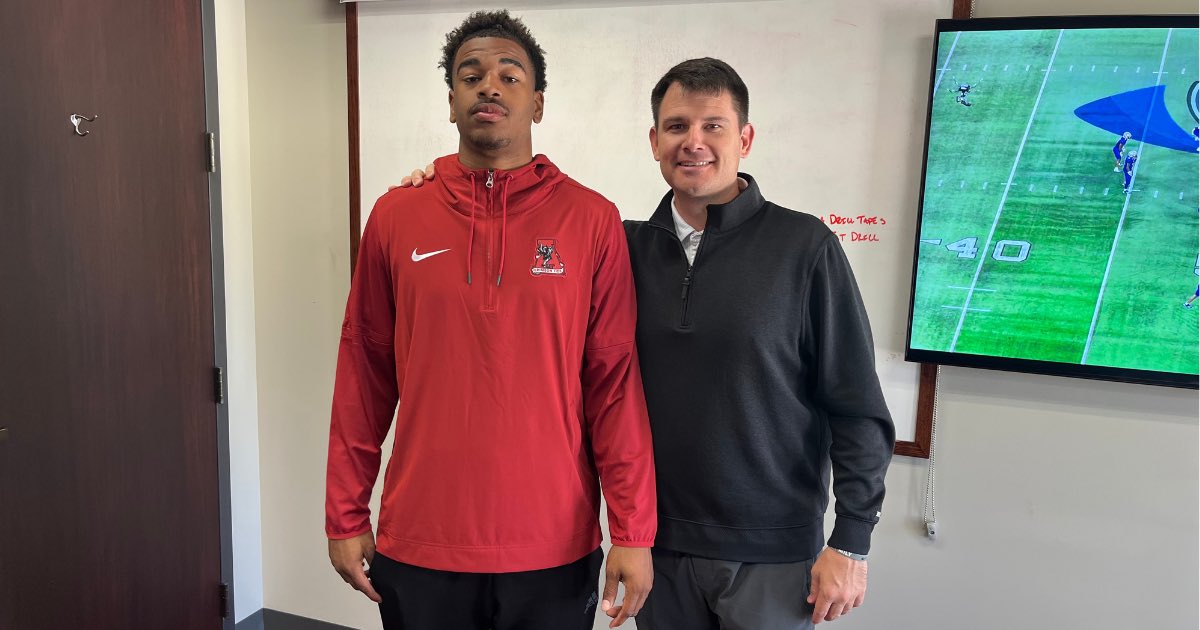 2025 On300 TE recaps recent school visit from Bryan Ellis, talks interest in #Alabama.

“I can see myself playing for him.”

🗞: on3.com/teams/alabama-… (On3+) #RollTide