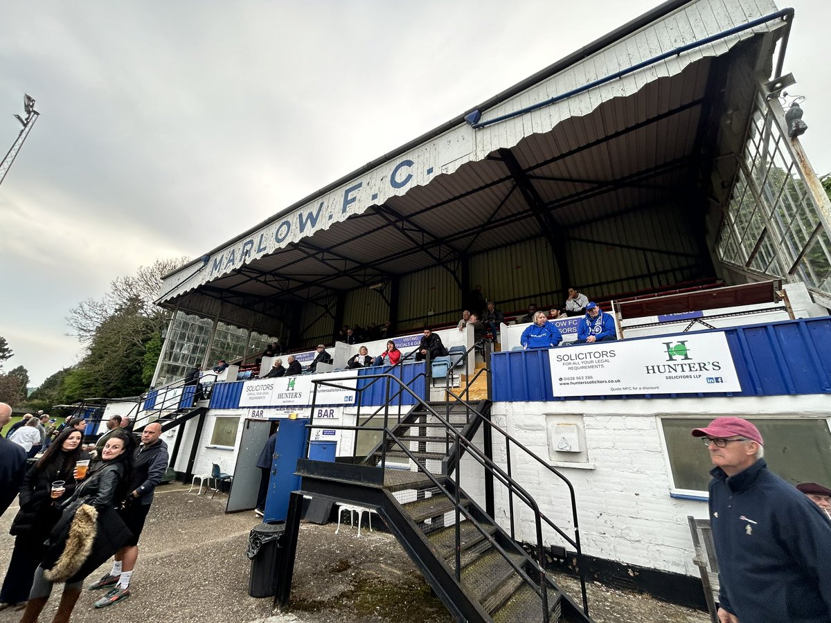 📆 - 01/05/2024
🏟 - Alfred Davis Ground
📍 - Marlow, Buckinghamshire
🏆 - Isthmian League South Central Division Play Off Semi-Final
⚽️ - Marlow 3-2 (AET) Westfield
🎟 - £10
👥 - 614

#groundhopping #groundhopper