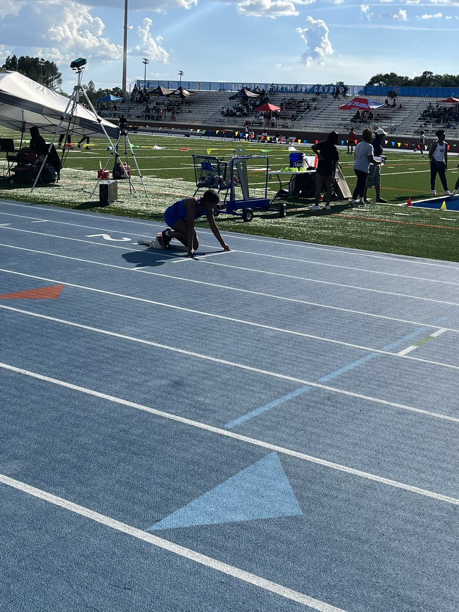 4A Region Meet happening now @RNECavaliers Let’s Get It Let’s Go!! @RichlandTwo