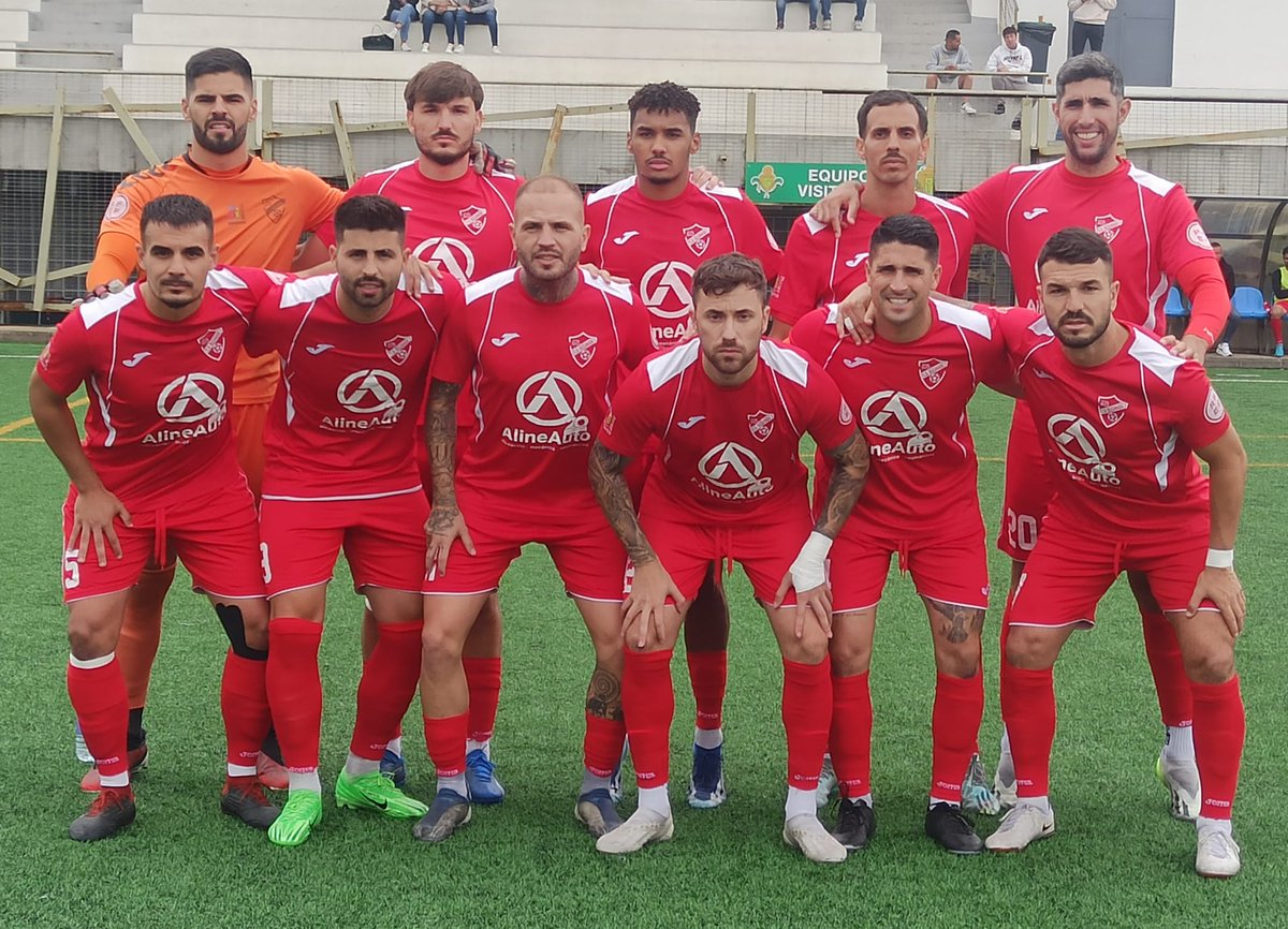 La @udvsbrigida logró este miércoles 1 de mayo su permanencia matemática ganando 2-0 al @CDBuzanada con goles de Dani López en el minuto 2 y Oliver Viera en el 90. 👀La crónica y entrevistas con los técnicos Ángel López y Jero Santana 👇 🖥️wp.me/p7LThW-KUp