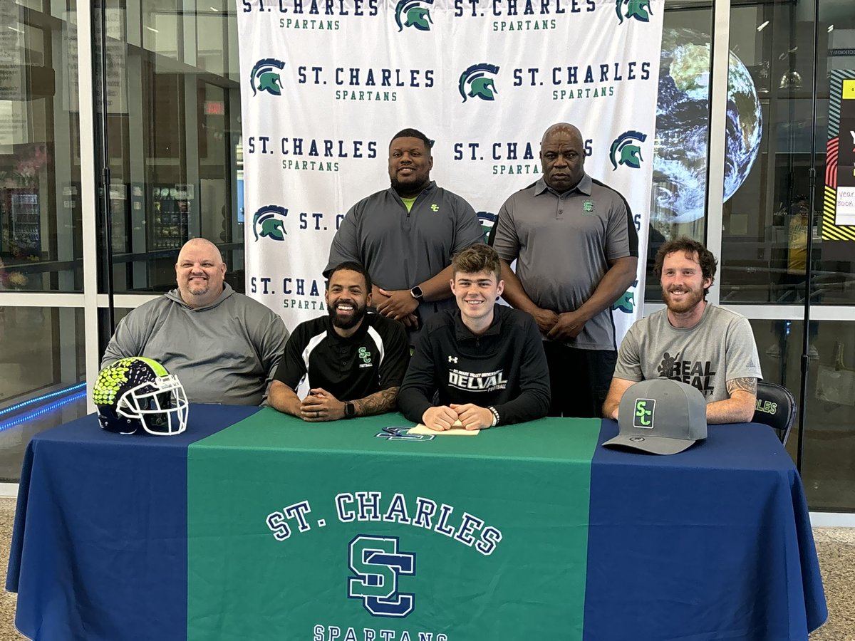 Peyton Murphy (@peytonm1023) on Twitter photo Officially an Aggie‼️
<a href="/DVUfootball/">Delaware Valley University Football</a> <a href="/Coach_Isgro/">Mike Isgro</a>
<a href="/SMAC_Football/">SMAC Football</a> @SchsSathletics Officially an Aggie‼️
<a href="/DVUfootball/">Delaware Valley University Football</a> <a href="/Coach_Isgro/">Mike Isgro</a>
<a href="/SMAC_Football/">SMAC Football</a> @SchsSathletics