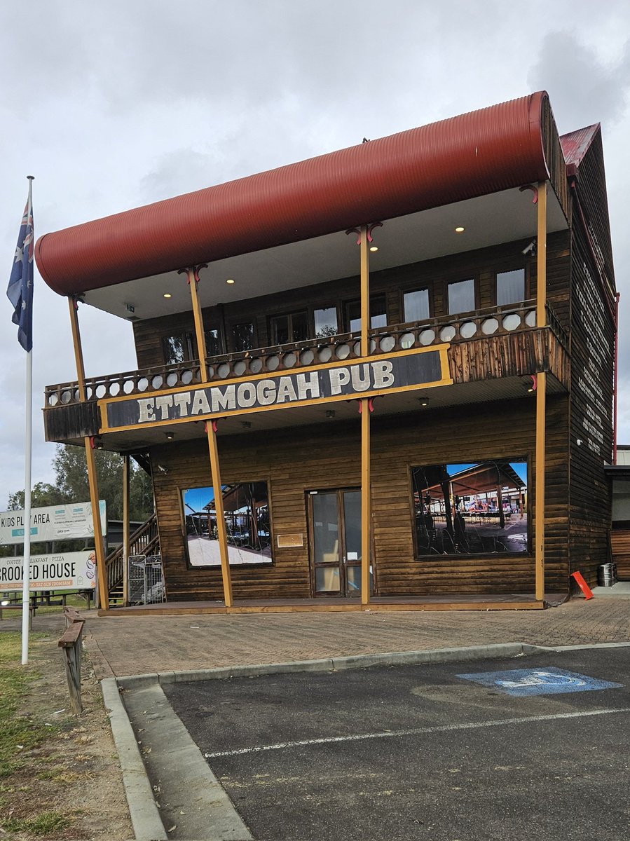 I went to this Pub for lunch at Kellyville