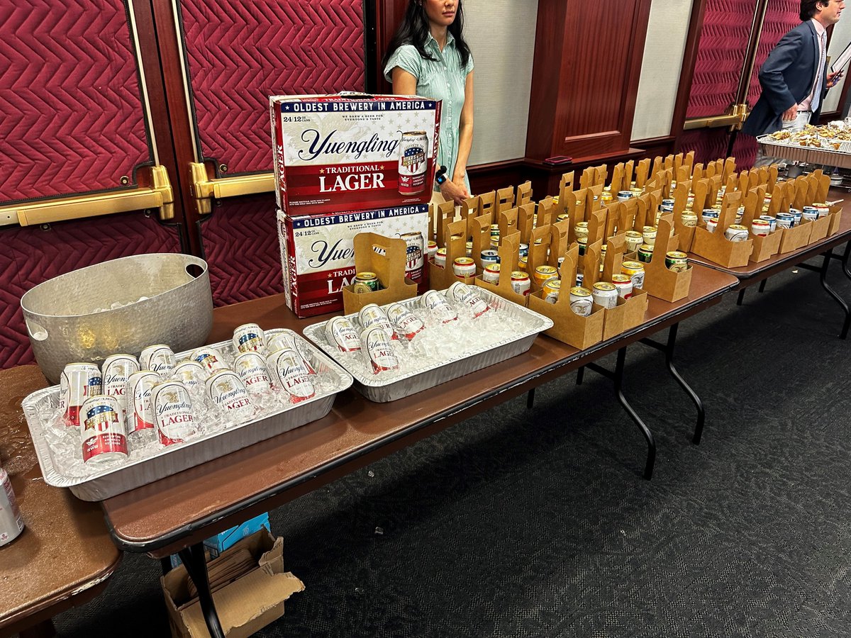 This afternoon, I was happy to host the @RepublicanStudy Committee’s weekly lunch. We brought a bit of Pennsylvania to the Capitol today, serving Philly Cheesesteaks (or as close as you can get in DC) and @yuenglingbeer samplers for Members to take home.