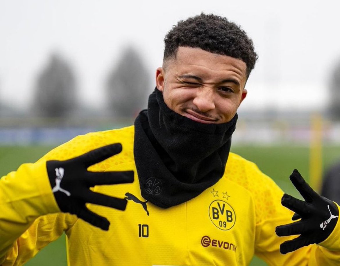 Jadon Sancho:🗣️ “Am I staying at Borussia Dortmund next season or back to Man Utd? I really don't know. I'm focused on the present right now!”