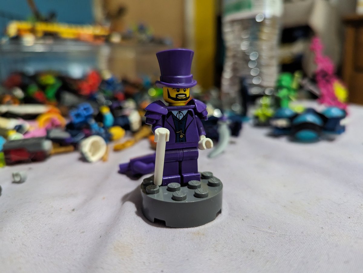 Behold The purple magic man who won't fucking leave the plot