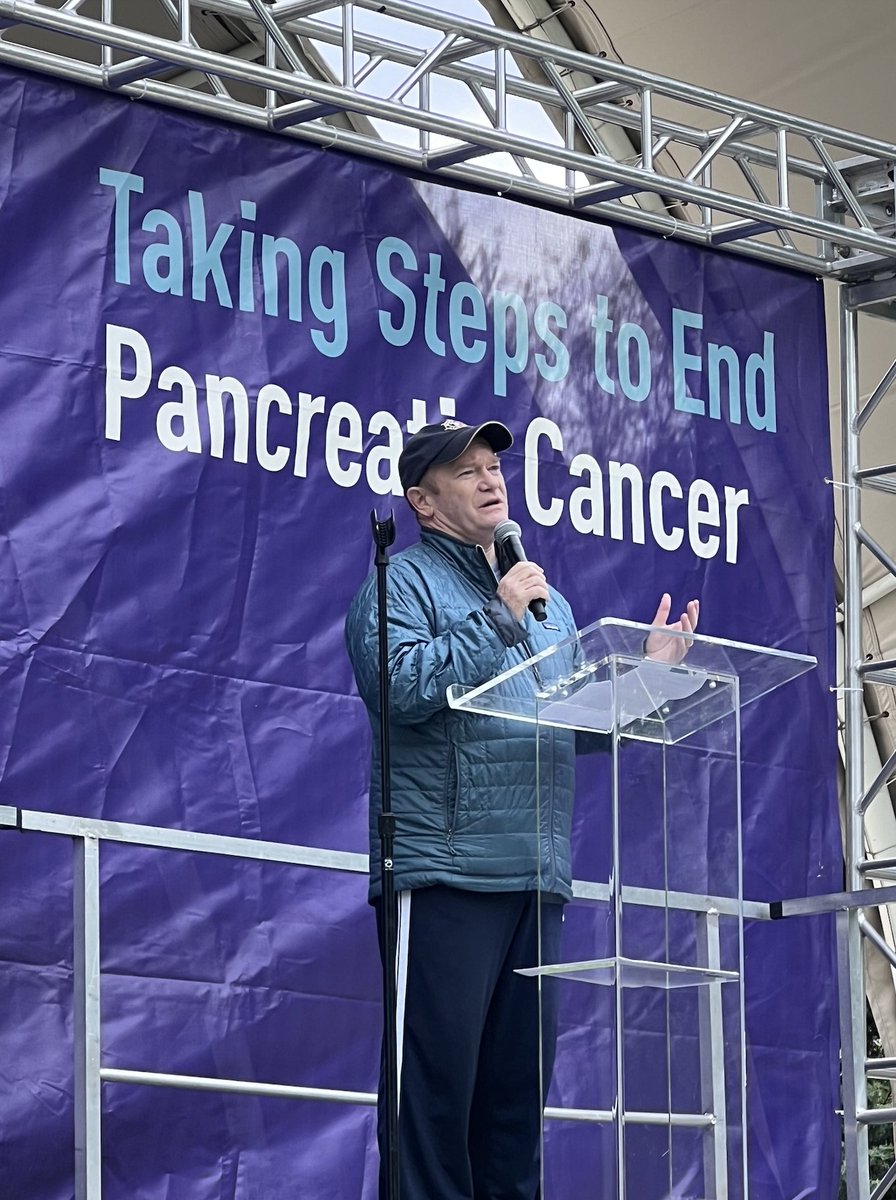 Thank you Senator @ChrisCoons for joining us at #PanCANPurpleSride Delaware and sharing such inspiring and hopeful remarks with our community. 💜 We are so grateful that you continue to be a champion in Congress for #pancreaticcancer.