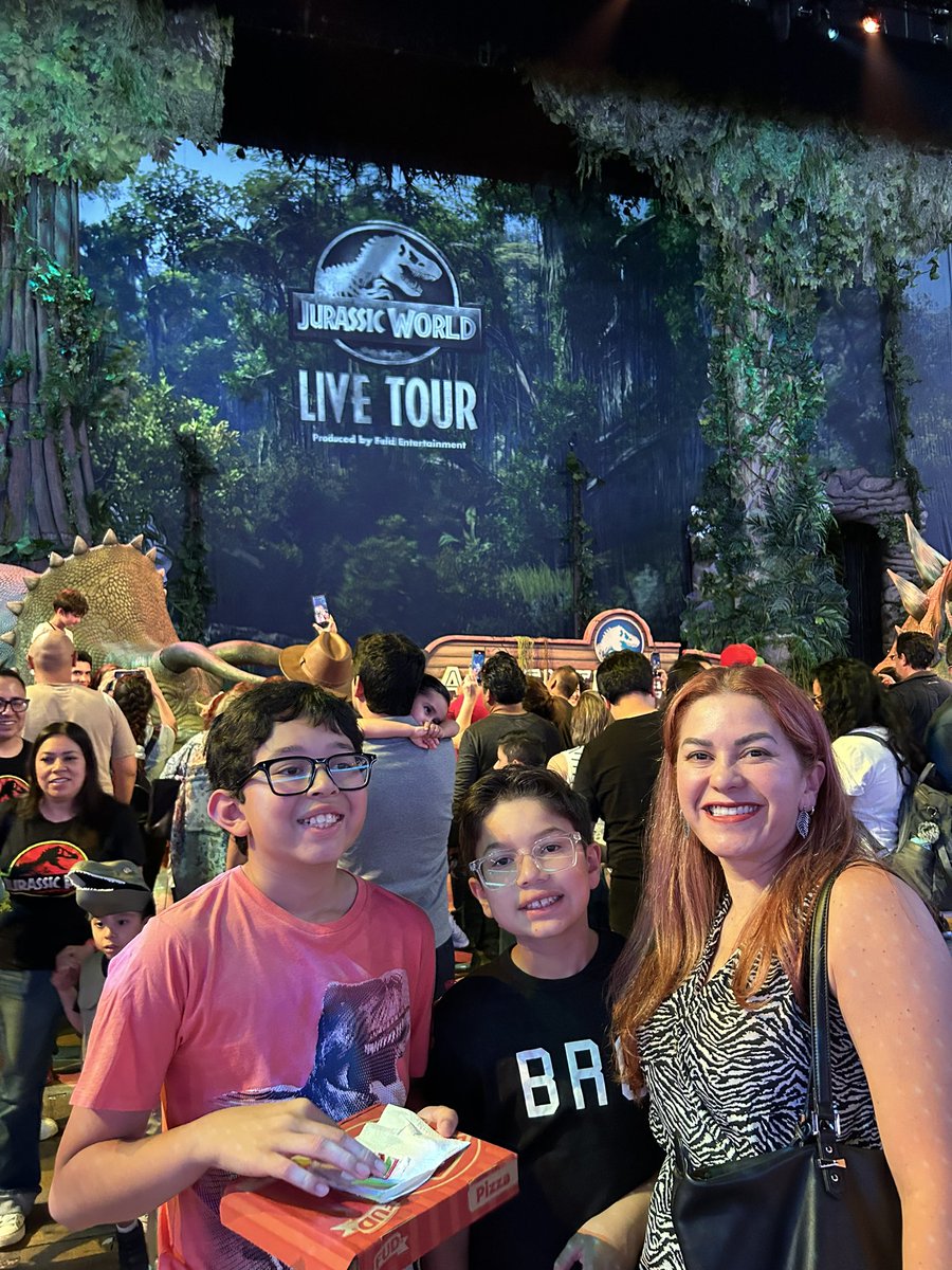 #jurassicworldlivetour