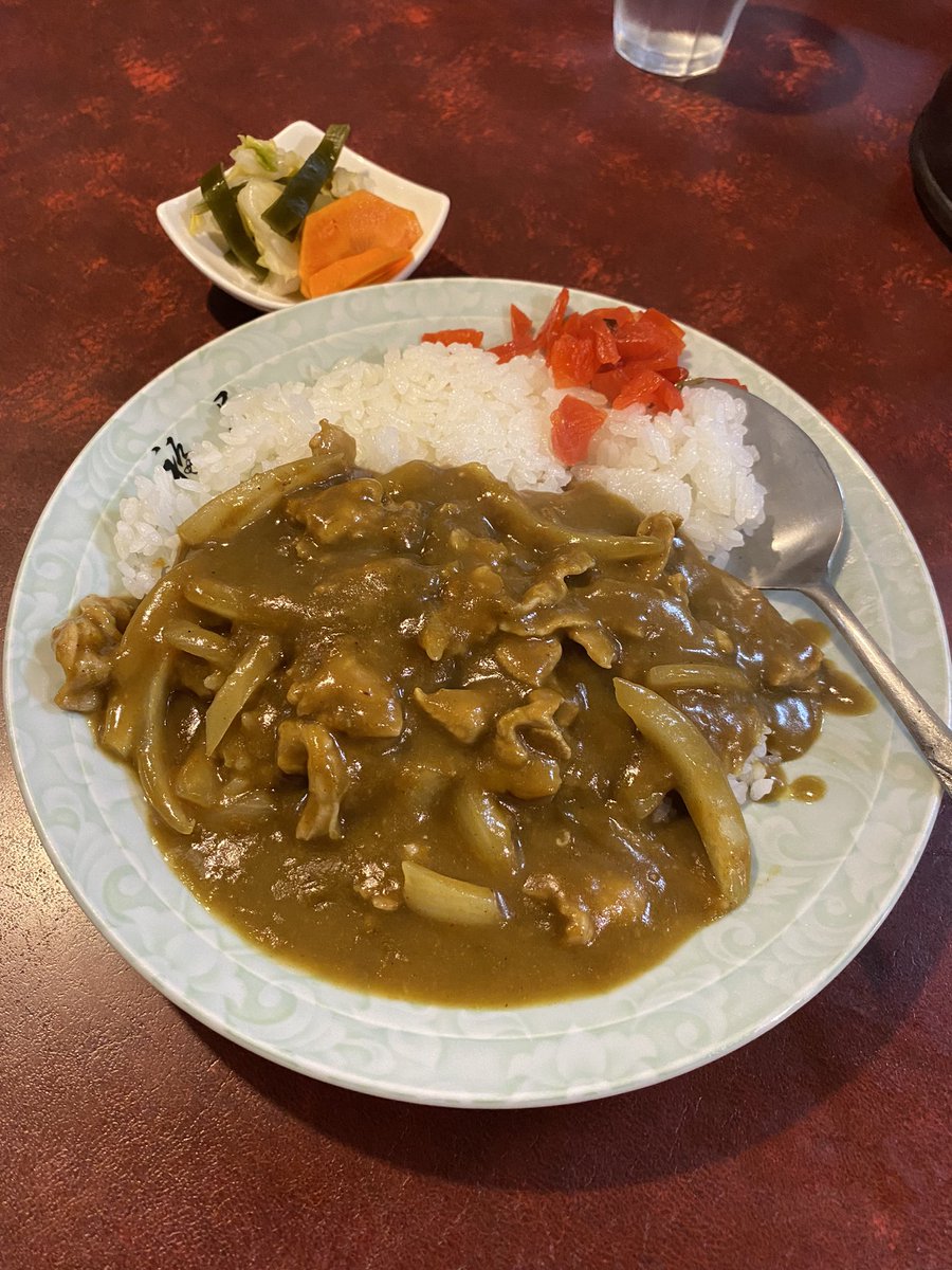 中華　福屋
カレーセット🍛ラーメン大盛り🍜
中華屋さんのカレーはヤッパリ美味しいにゃ😋