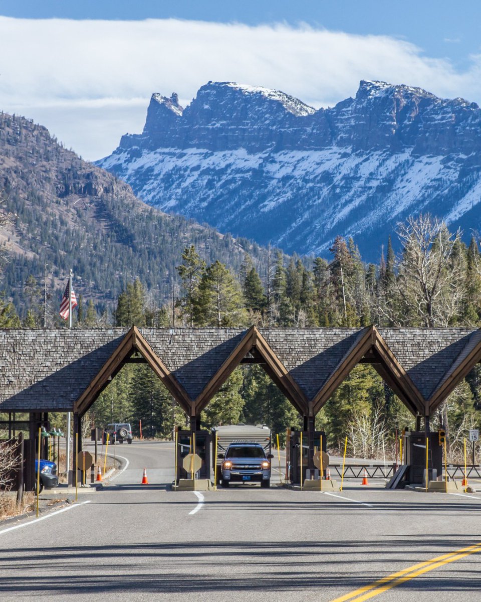 (Heads Up!) Weather-permitting, Yellowstone National Park’s East Entrance opens Friday, May 3; Delayed opening possible due to expected winter conditions. More info: nps.gov/yell/learn/new…