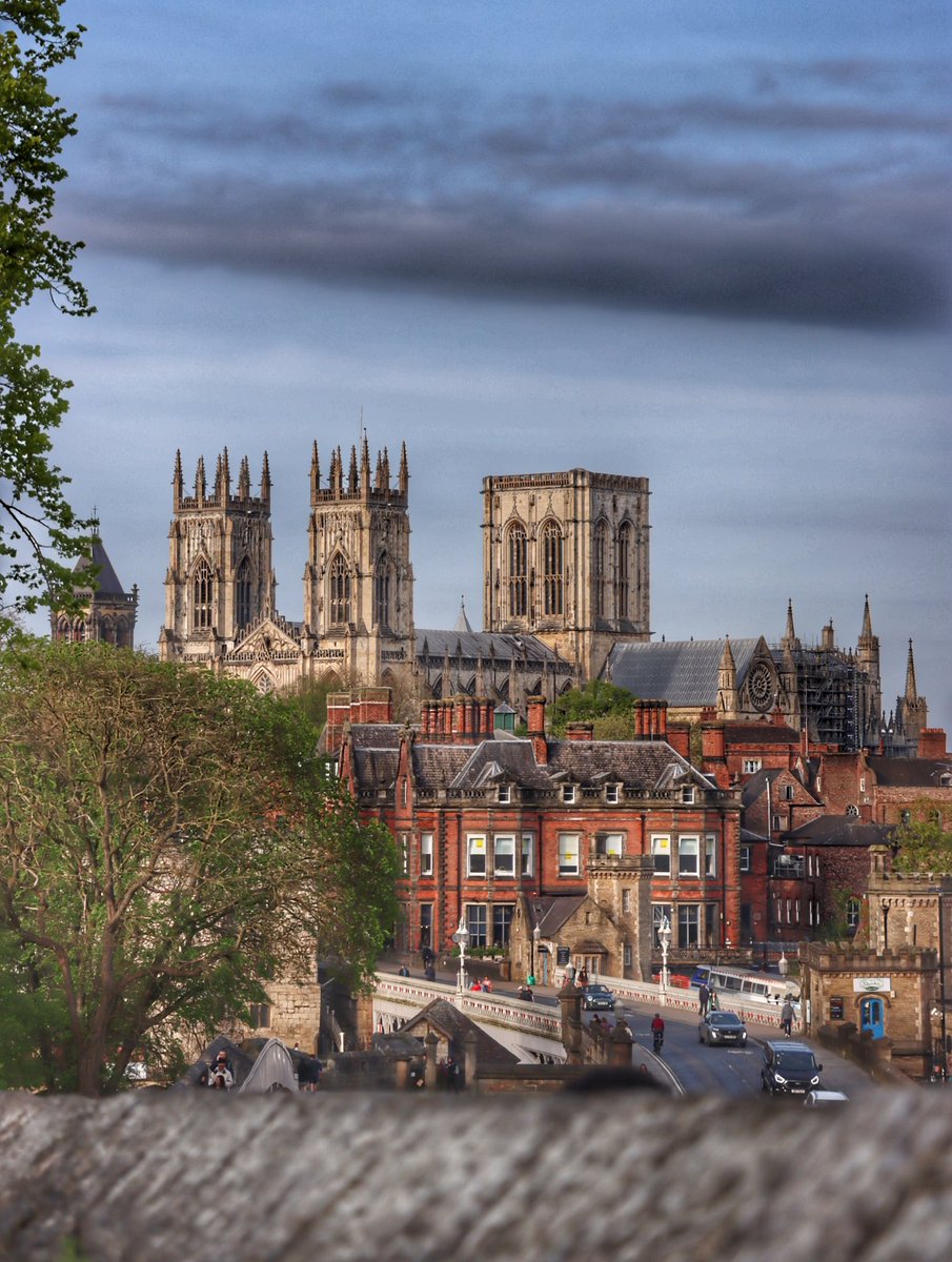 Spring in York! 

📸 @kierandelaneyvisuals 

#york #photography #yorkminster @theyorkmix @YorkUnlocked @BBCLookNorth #visityorkshire #visitengland @yorkpress @VisitYork @CanonUKandIE @jessops