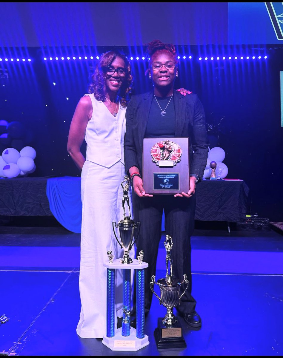 Congratulations to you Jaquoia‼️<a href="/Ball_quoia3/">Jaquoia Jones</a> 7A First All Star team, 7A All- Region, MVP ..you made your mark at the Lion’s Den with highest points, blocks, assists and rebounds! First time ever !  Excited to see you study and play  at Long Beach University.