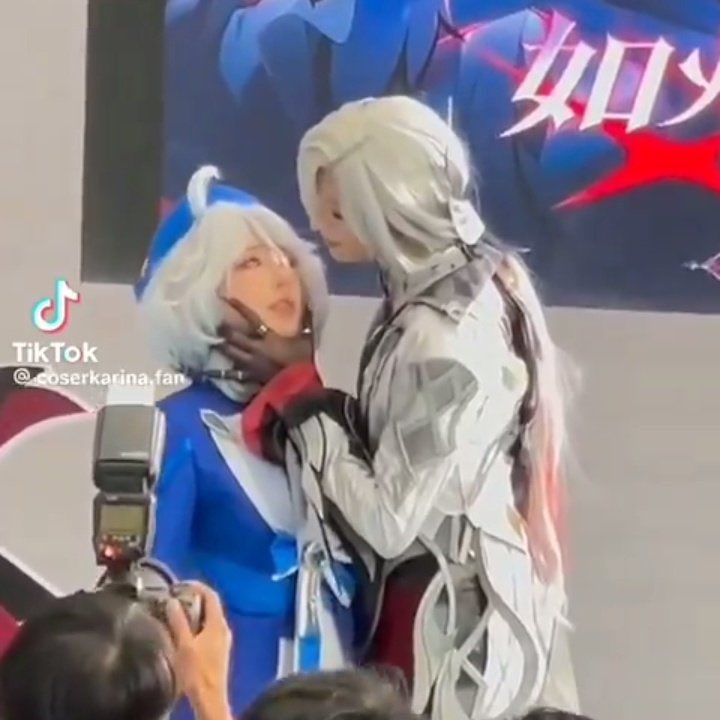 hourly arlecchino kisser || 🇵🇸 tweet media