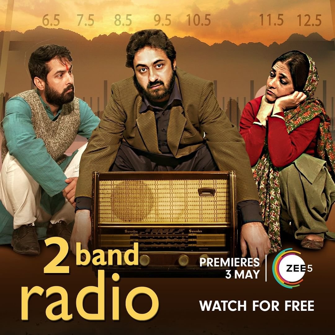 Film #2BandRadio Streaming From 3rd May On #Zee5 For Free.
Starring: #PradhumanSinghMall, #RahatKazmi, #NeeluDogra, #HusseinKhan, #JitendraRai, #RituRajput, #TariqKhan, #RajeevRana & More.
Directed By #SakiShah.

#2BandRadioOnZEE5 #Zee5Film #OTTFilms #OTTUpdates #AllInOneOTT