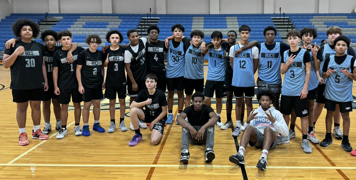 B’Wood 🏀 underclassmen developing & getting better in Spring League‼️

#BucPRiDE 🏴‍☠️
#DEFENSE