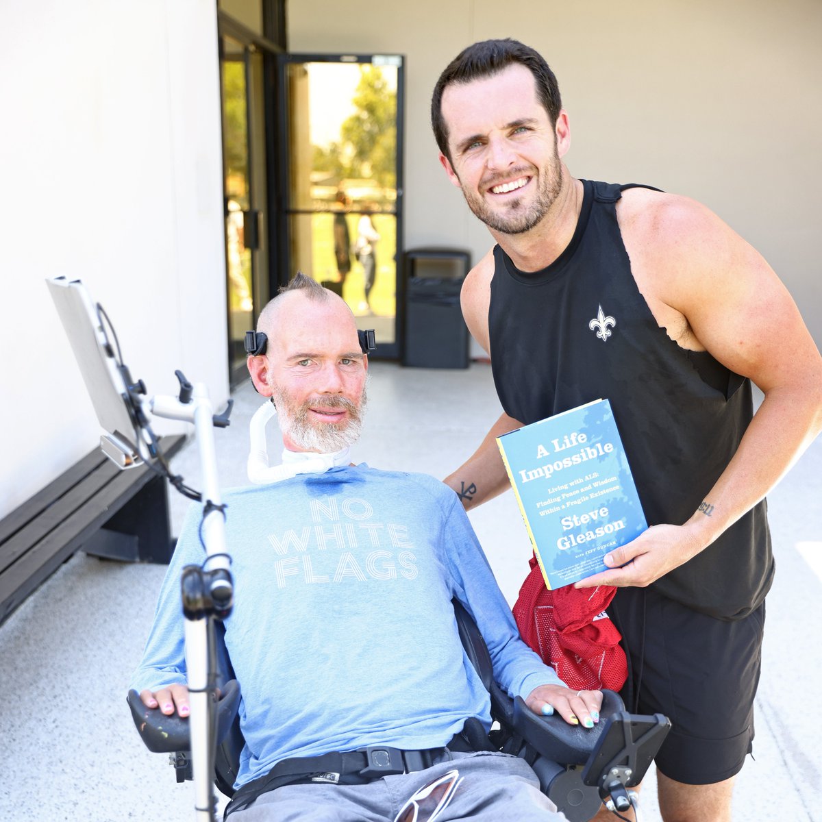 The legend @SteveGleason visited today to deliver copies of his new book 'A Life Impossible' written with @JeffDuncan_ 📕 Order the book here neworlns.co/GleasonBook #Saints | #NoWhiteFlags