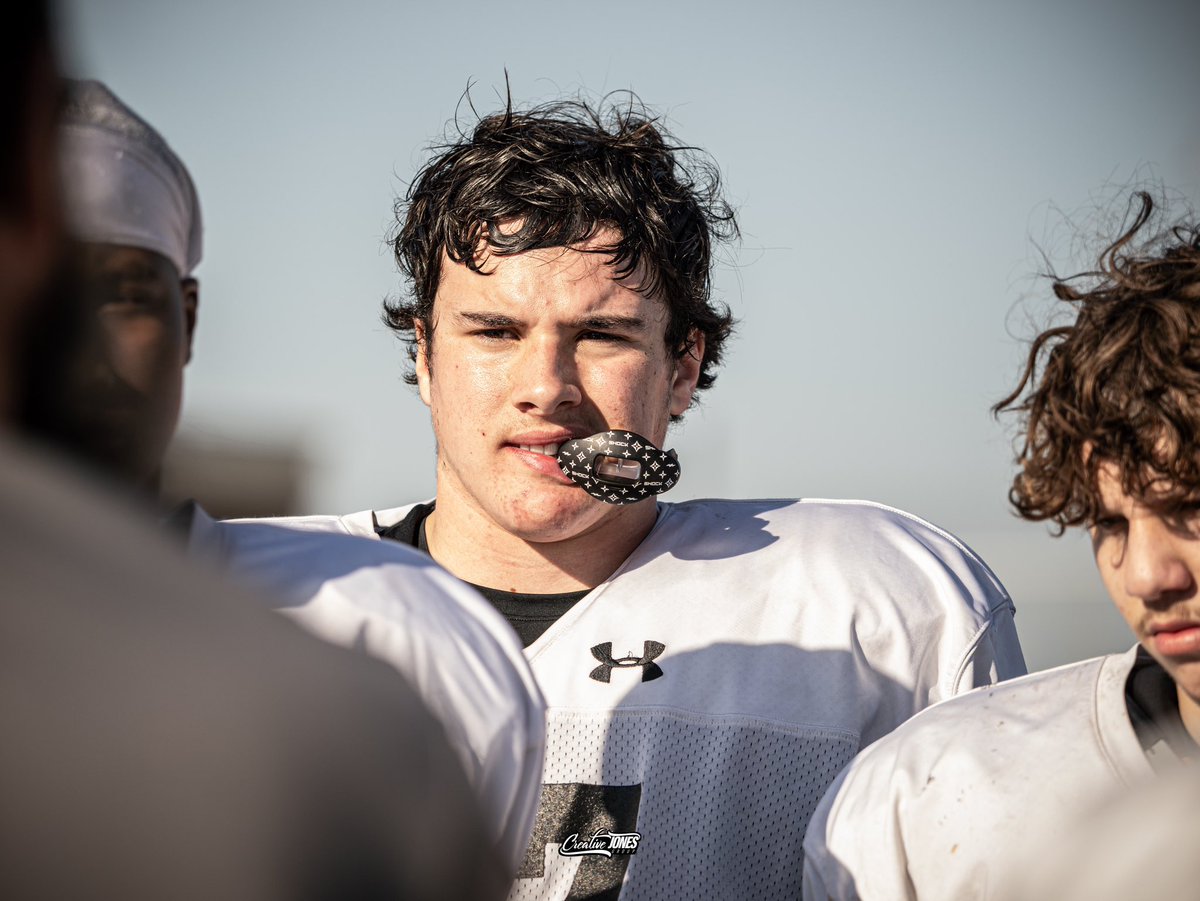 @SalLoGrasso1 Big Dawg on the O-line @RockHill_FB SPRING GAME MAY 10th