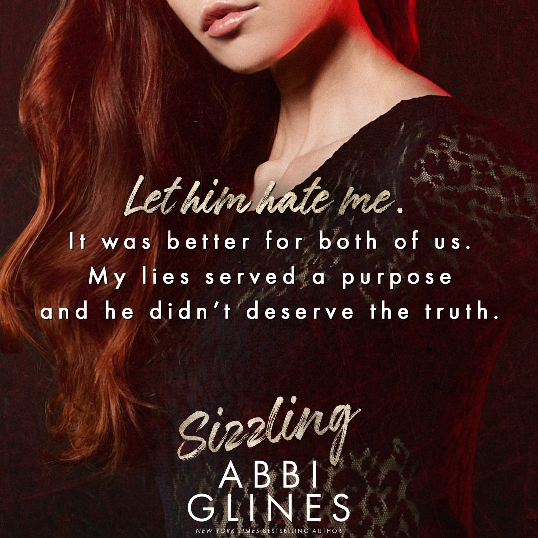 𝐒𝐢𝐳𝐳𝐥𝐢𝐧𝐠 by New York Times, USA Today, and Wall Street Journal bestselling author Abbi Glines is coming May 26th!!! This is a steamy, southern Mafia Romance set in the Georgia Smoke Series. geni.us/Sizzling