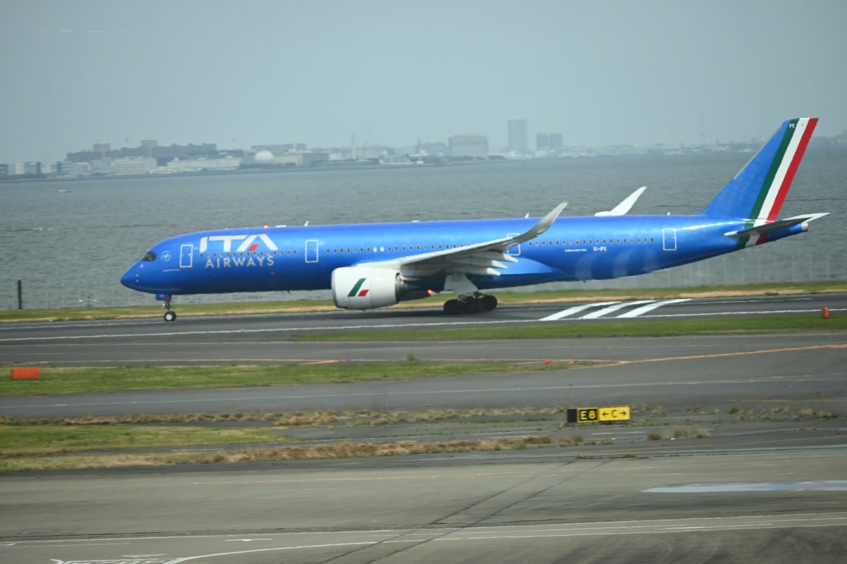 おはようございます。
ITA_Airways の写真を掲載します。
羽田空港第二ターミナルで撮影しました。
皆様にとって良い日になりますように。
Nikon Z50