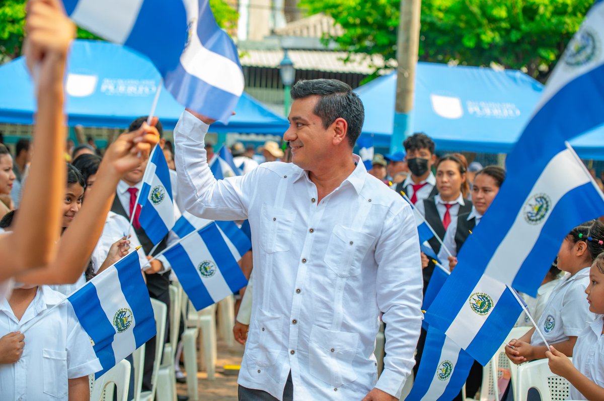 #TomaDePosesión || Ingreso del nuevo y primer Alcalde de La Libertad Costa, Rafa Avalos.

#LaLibertadCosta