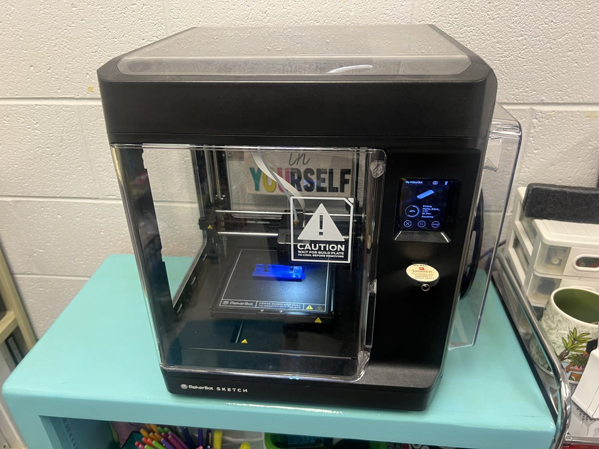 Tune in to Fox6 News at 5:30 and watch @DeerValleyElem’s Kandis Chatman, Speech-Language Pathologist, and Sammi Thrasher, Enrichment Specialist, show how they're utilizing a 3D printer, to create innovative tools that support their students’ communication needs.