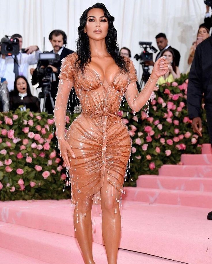 And it's crazy because Kim K has had controversial moments at the Met that surpass this in ways that aren't even comparable. I still think about this Mugler look till today because of how calculated it was and how I truly believe nobody but her could've worn it.