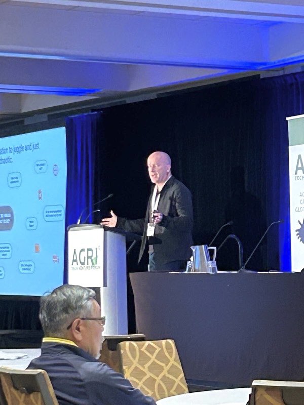 GrainFox tweet media