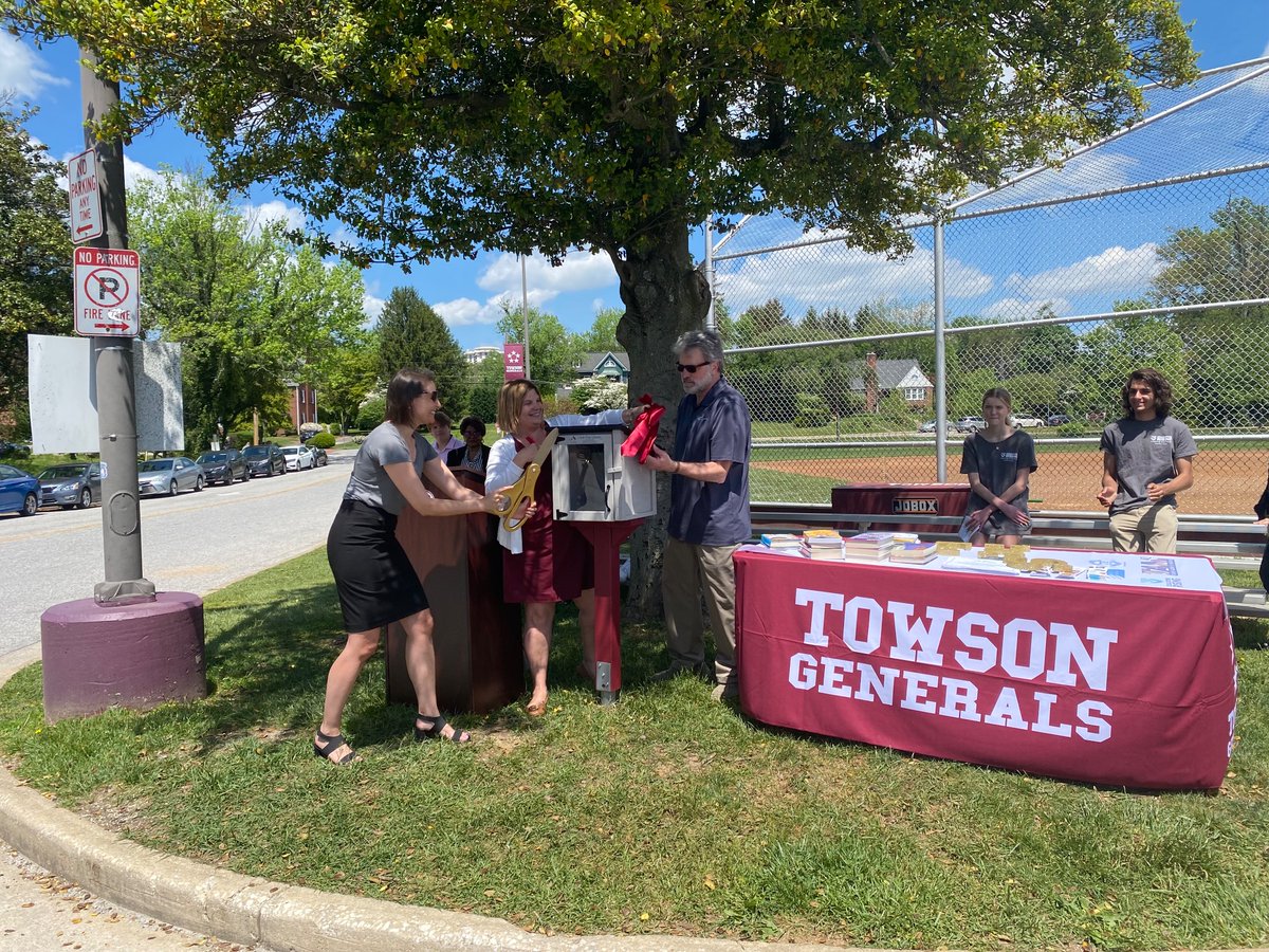 Dr. Heather RC Wooldridge (@hrcwooldridge) on Twitter photo @Teacha1998 <a href="/kculbertson2/">Kim Culbertson</a> <a href="/foundationbcps/">The Education Foundation of BCPS</a> What a wonderful event! Welcome to the <a href="/BaltCoPS/">Baltimore County Public Schools</a> <a href="/foundationbcps/">The Education Foundation of BCPS</a> <a href="/LtlFreeLibrary/">Little Free Library®</a> Family network! @Teacha1998 <a href="/kculbertson2/">Kim Culbertson</a> <a href="/foundationbcps/">The Education Foundation of BCPS</a> What a wonderful event! Welcome to the <a href="/BaltCoPS/">Baltimore County Public Schools</a> <a href="/foundationbcps/">The Education Foundation of BCPS</a> <a href="/LtlFreeLibrary/">Little Free Library®</a> Family network!