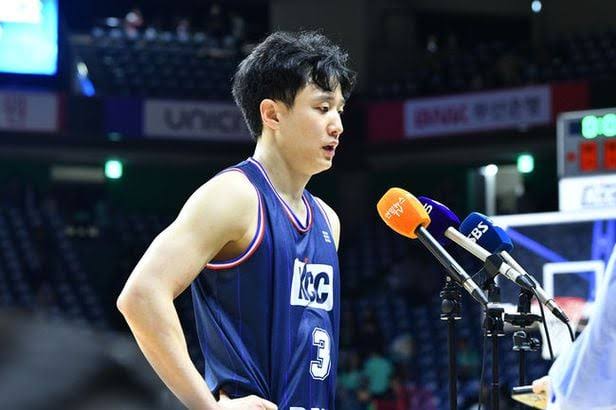 2 more wins before the first Championship of Heo Ung 🇰🇷🏀3️⃣