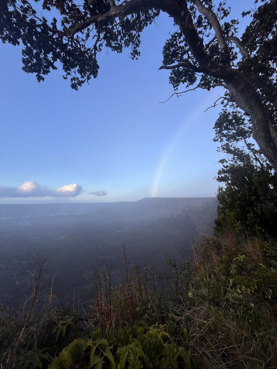 HPPAʻs Emma caught this misty, dreamy rainbow over the bluff on the summit of Kīlauea where the soon to be demolished (and closed) Jaggar Museum and HPPA park store currently sits.
🌈🌋
#TeamHPPA #ThisIsWhereWeWork #HawaiiVolcanoes #HawaiiRainbows #Anuenue #HVNP #ThanksEmma