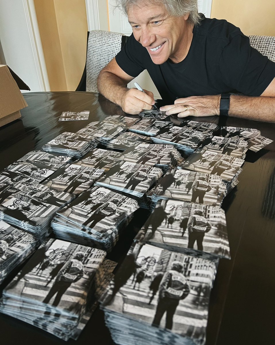 Hard at work! ✍️ Limited number of signed ‘Forever’ CDs remaining in the store 💿 Get yours- shop.bonjovi.com/products/forev…