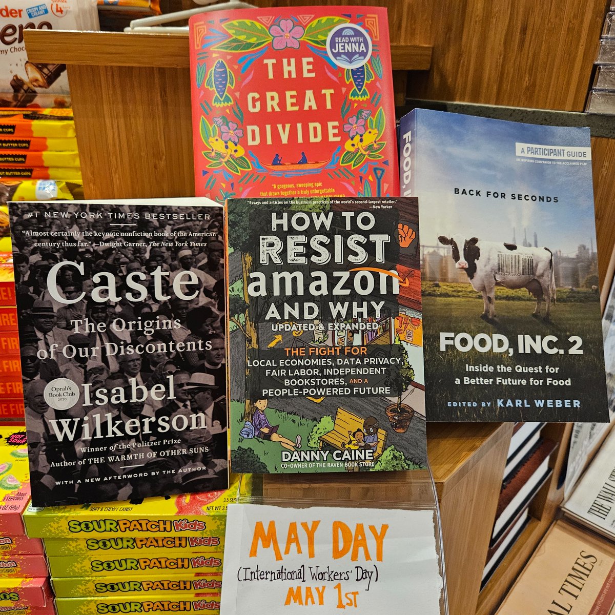 #MayDay, May Day! Celebrate #InternationalWorkersDay with these reads:

#IndependentBookstore #WhatsGoodWednesday