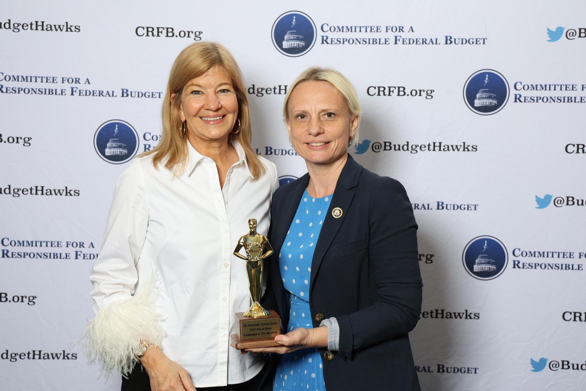 It was an honor to receive the Fiscal Hero Award from the Committee for a Responsible Federal Budget @BudgetHawks. I’ve made a lot of progress forcing tough fiscal issues to the House floor this Congress neglected for decades, incl. healthcare transparency reforms, but need…